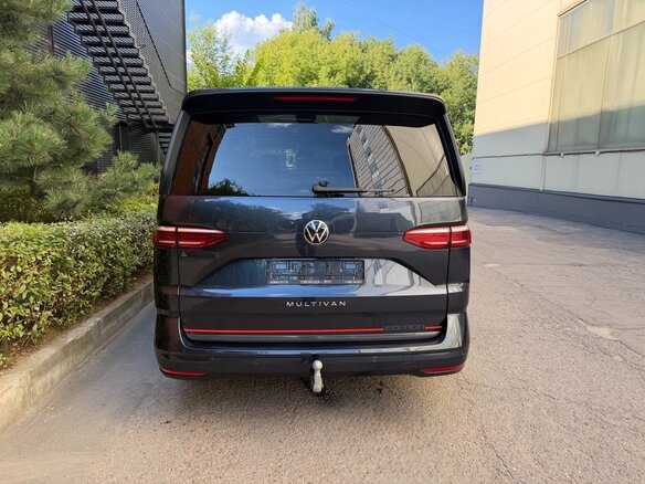 2023 Volkswagen Multivan T7, синий, 6200000 рублей - вид 6