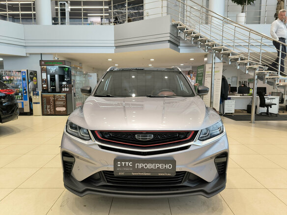 2020 Geely Coolray I, серебристый, 1630000 рублей - вид 1