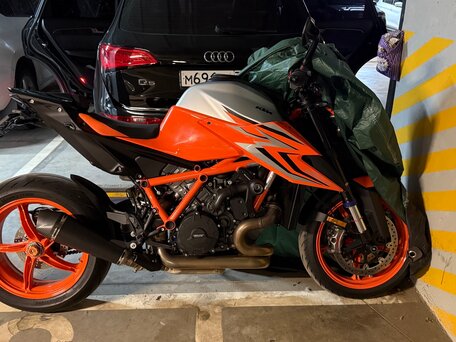 2022 KTM 1290 Super Duke R Evo, оранжевый, 1590000 рублей, вид 1