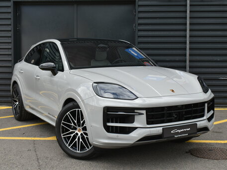 2026 Porsche Cayenne Coupé III Рестайлинг, серый, 19800000 рублей, вид 5