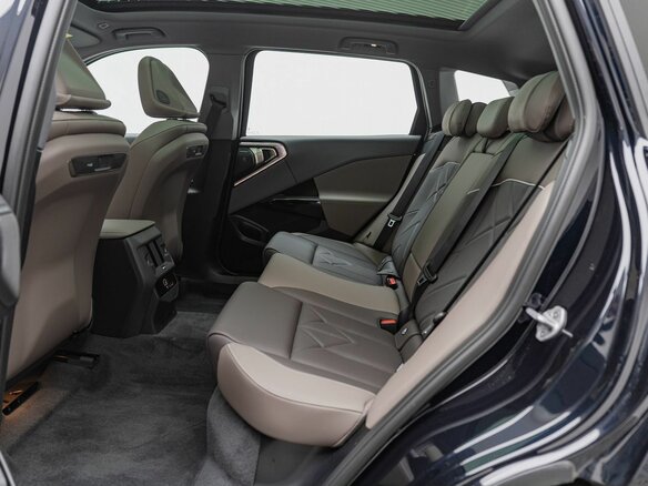 2025 BMW X3 30L xDrive IV (G45/G48), чёрный - вид 29