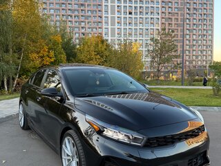 2021 Kia Forte III Рестайлинг, чёрный, 2350000 рублей, вид 3