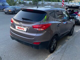 2014 Hyundai ix35 I Рестайлинг, коричневый, 1380000 рублей, вид 4