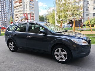 2010 Ford Focus II Рестайлинг, серый, 650000 рублей, вид 4