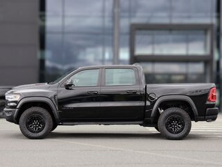 2026 Ram 1500 RHO V Рестайлинг, чёрный, 13690000 рублей, вид 4