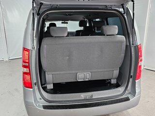 2016 Hyundai Grand Starex I Рестайлинг, серебристый, 1900000 рублей, вид 5