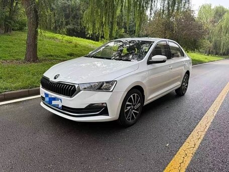 2023 Skoda Rapid II, белый, 1423000 рублей, вид 1