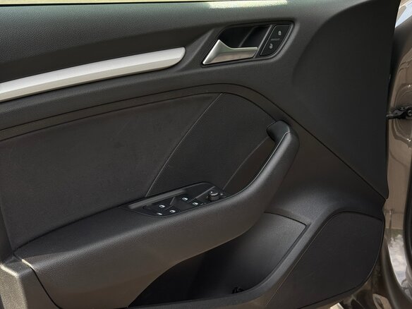 2014 Audi A3 III (8V), серый, 1500000 рублей - вид 11