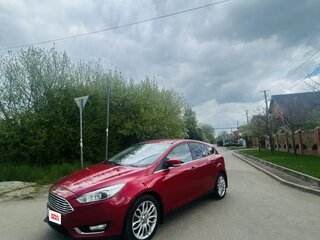 2017 Ford Focus III Рестайлинг, красный, 995000 рублей, вид 5