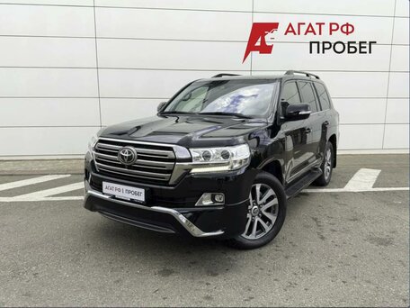 2016 Toyota Land Cruiser 200 Series Рестайлинг 2, чёрный, 5240000 рублей, вид 1