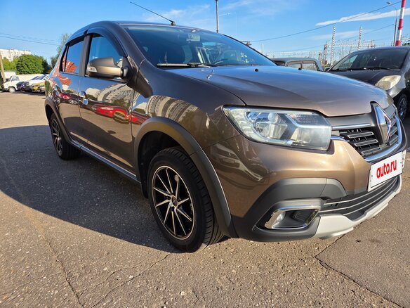 2019 Renault Logan Stepway II Рестайлинг, коричневый, 920000 рублей - вид 2