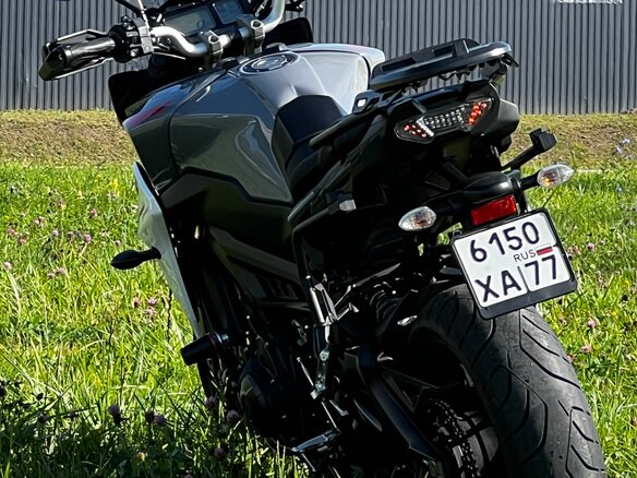 2018 Yamaha MT-09 Tracer (FJ-09), серый, 900000 рублей - вид 20