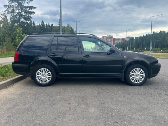 2003 Volkswagen Golf IV, чёрный - вид 3