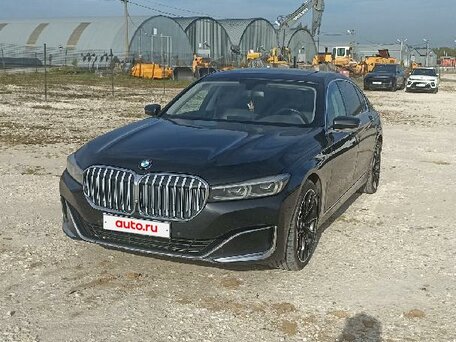 BMW 7 серии VI (G11/G12)