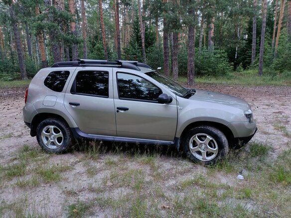 2015 Renault Duster I, бежевый, 1150000 рублей - вид 3