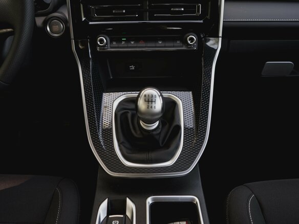 2026 Haval M6 II, белый - вид 19