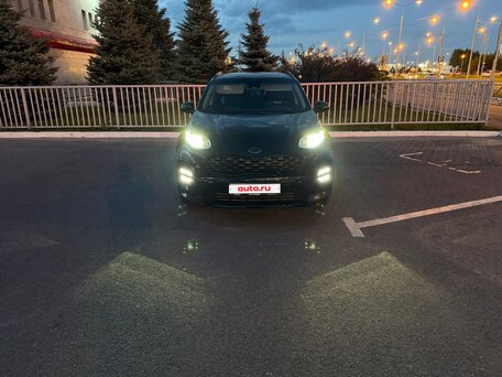 2021 Kia Sportage IV Рестайлинг, чёрный, 2200000 рублей, вид 4