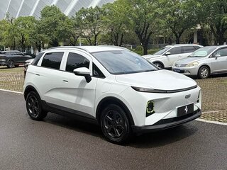 2023 Geely Geometry E 39.4 kWh, белый, 999333 рублей, вид 3