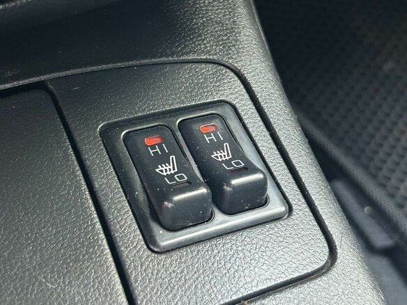 2004 Mitsubishi Outlander I, серый - вид 16