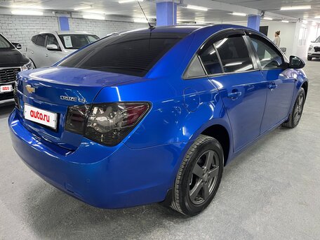 2011 Chevrolet Cruze I, синий, 679000 рублей, вид 5