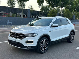 2022 Volkswagen T-Roc I (China Market), белый, 1685000 рублей, вид 4