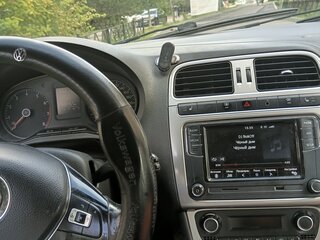 2015 Volkswagen Polo V Рестайлинг, коричневый, 870000 рублей, вид 4