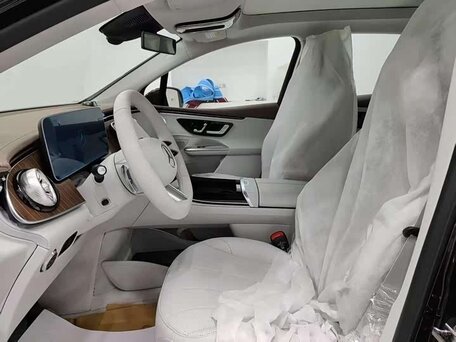 2024 Mercedes-Benz EQE SUV 500, чёрный, 7888600 рублей, вид 4