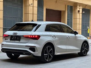 2023 Audi A3 Sportback 35 TFSI IV (8Y), белый, 2200222 рублей, вид 4