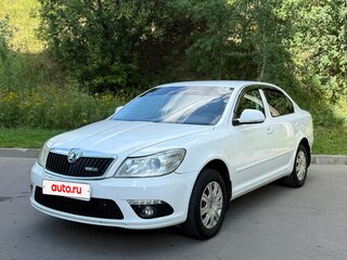 2012 Skoda Octavia II (A5) Рестайлинг, белый, 640000 рублей, вид 2