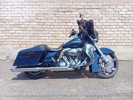 2012 Harley-Davidson Street Glide, синий, 1100000 рублей, вид 1