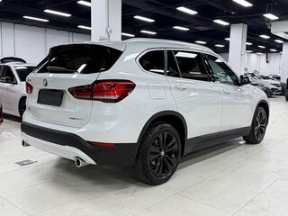 2022 BMW X1 Long 20Li sDrive II (F48) Рестайлинг, белый, 2456000 рублей, вид 4