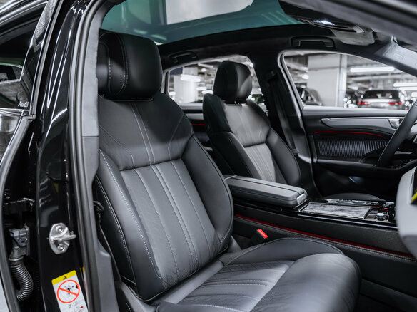2026 Audi A6 L VI (C9), чёрный, 7250000 рублей - вид 17