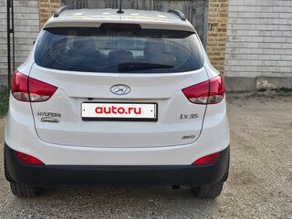 2013 Hyundai ix35 I, белый, 1400000 рублей, вид 4