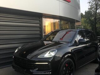 2018 Porsche Cayenne III, чёрный, 6600000 рублей, вид 2