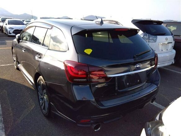 2018 Subaru Levorg I Рестайлинг, серый, 1590000 рублей - вид 4