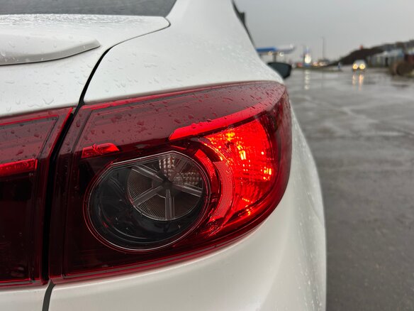 2014 Mazda 3 III (BM), белый, 1650000 рублей - вид 14
