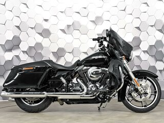 2013 Harley-Davidson Street Glide, чёрный, 1395000 рублей, вид 3