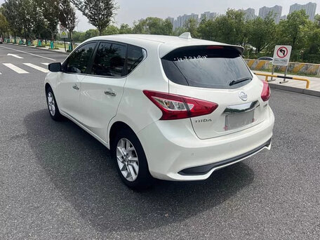 2025 Nissan Tiida II (China Market), белый, 1360000 рублей, вид 5