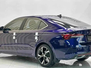 2023 Skoda Octavia IV (A8), синий, 1617000 рублей, вид 4