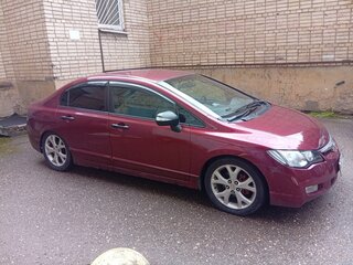 2008 Honda Civic VIII, красный, 600000 рублей, вид 5
