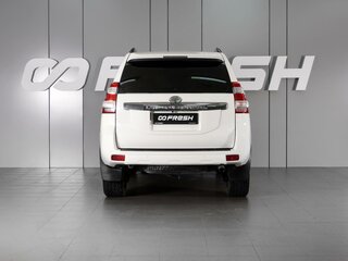 2016 Toyota Land Cruiser Prado 150 Series Рестайлинг 1, белый, 4489000 рублей, вид 4