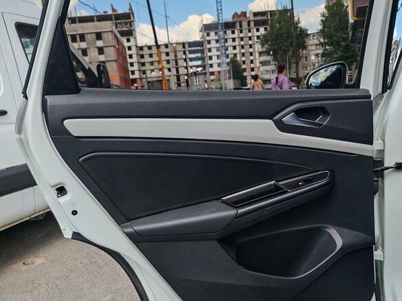 2023 Jetta VS7 I Рестайлинг 1, белый, 1850000 рублей - вид 17