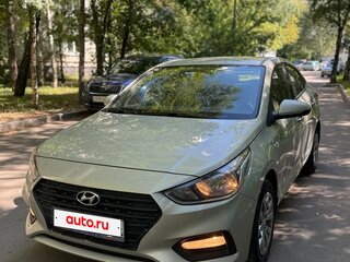2018 Hyundai Solaris II, золотистый, 1290000 рублей, вид 2
