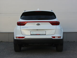 2017 Kia Sportage IV, белый, 1897000 рублей, вид 4