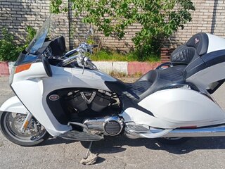 2008 Victory Vision Tour, белый, 899000 рублей, вид 2
