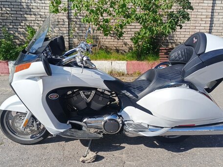 2008 Victory Vision Tour, белый, 899000 рублей, вид 2