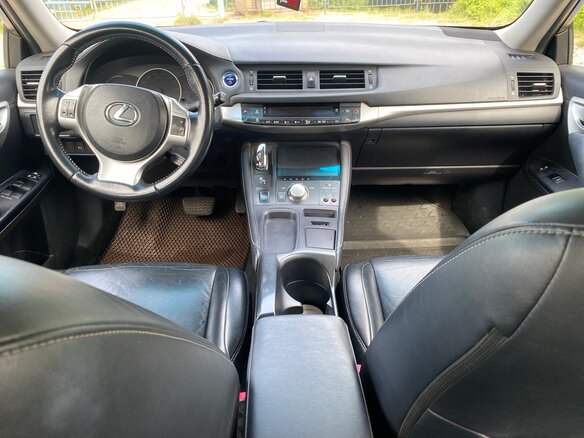 2011 Lexus CT 200h I, белый, 1250000 рублей - вид 4