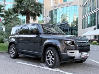 Land Rover Defender 110 II