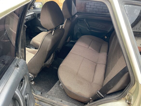 2005 Lada (ВАЗ) 2115, серебристый, 140000 рублей - вид 8