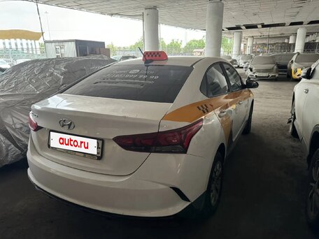 2021 Hyundai Solaris II Рестайлинг, белый, 866800 рублей, вид 5